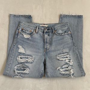 Levi’s Wedgie distressed jeans